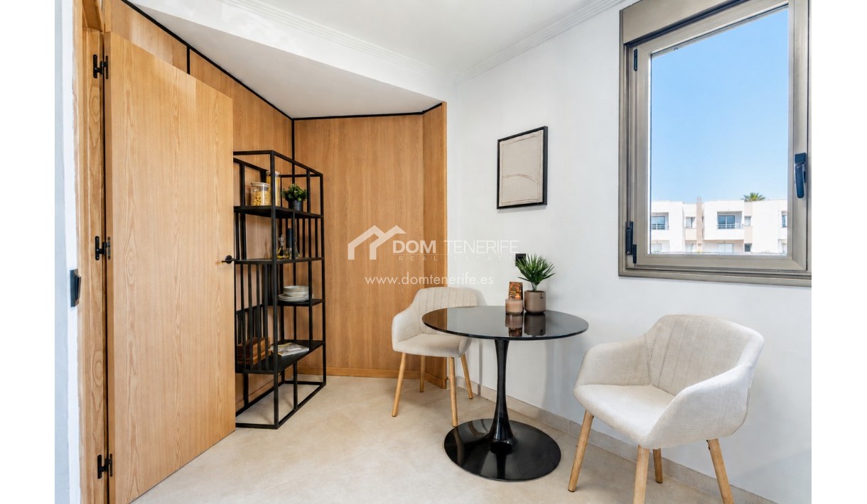 Venta - Chalet adosado -
Granadilla de Abona  - La Tejita