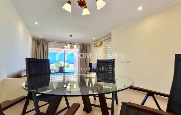 Venta - Chalet pareado -
Adeje - La Caleta
