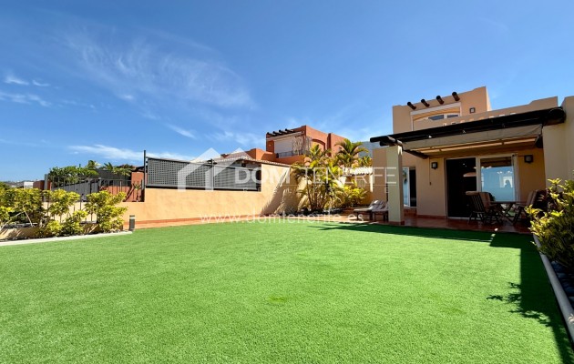 Venta - Chalet pareado -
Adeje - La Caleta