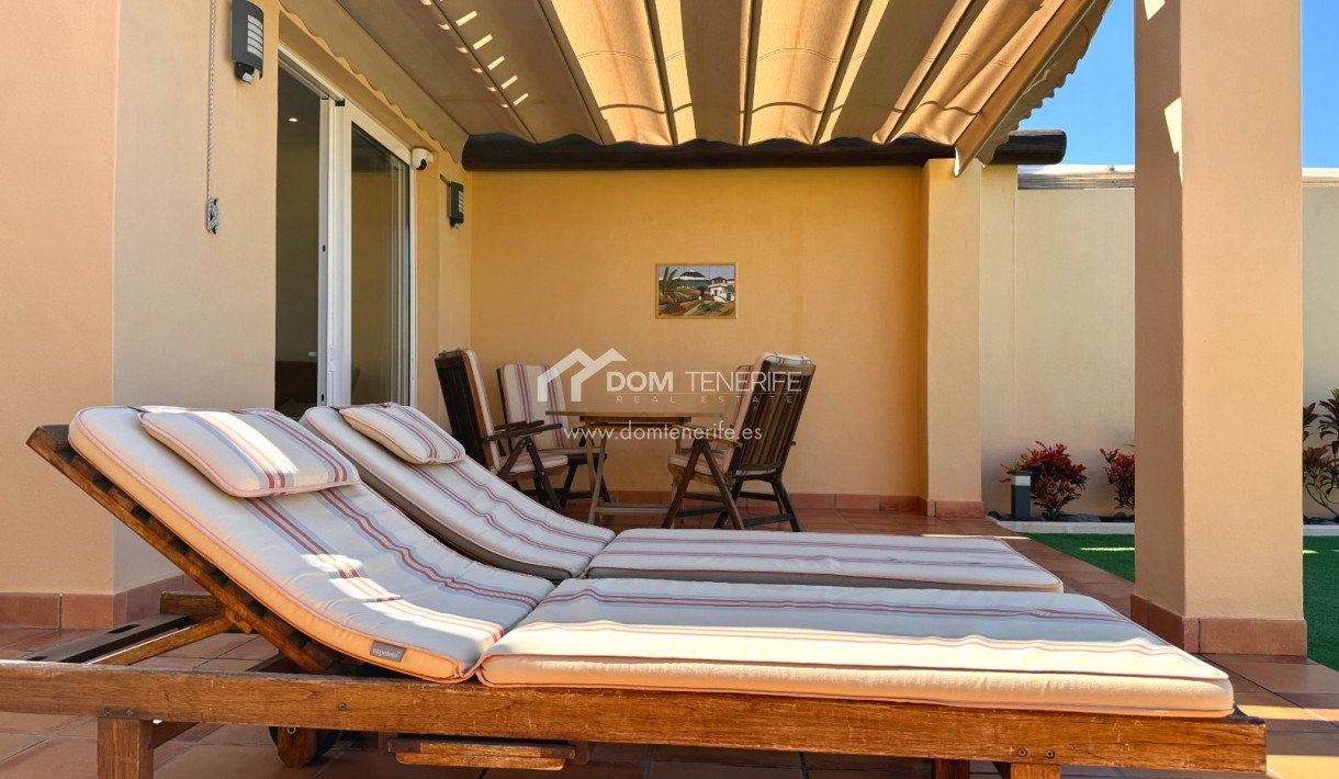 Venta - Chalet pareado -
Adeje - La Caleta