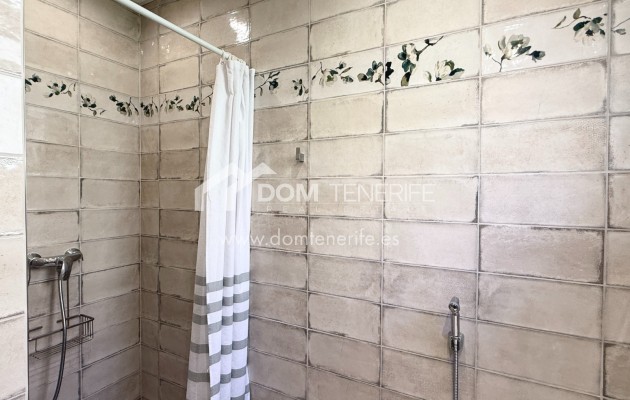 Venta - Chalet pareado -
Adeje - La Caleta