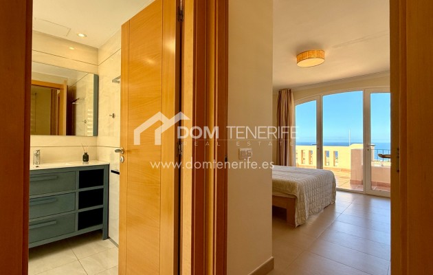 Venta - Chalet pareado -
Adeje - La Caleta