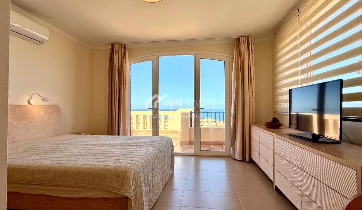 Venta - Chalet pareado -
Adeje - La Caleta