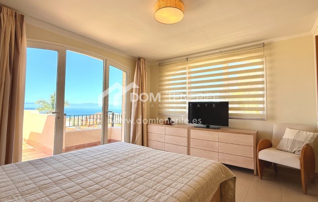 Venta - Chalet pareado -
Adeje - La Caleta