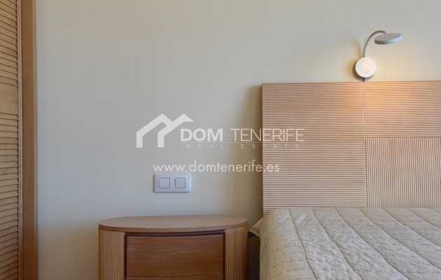 Venta - Chalet pareado -
Adeje - La Caleta