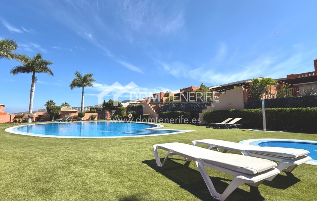 Venta - Chalet pareado -
Adeje - La Caleta