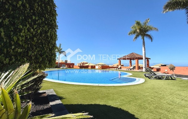 Venta - Chalet pareado -
Adeje - La Caleta