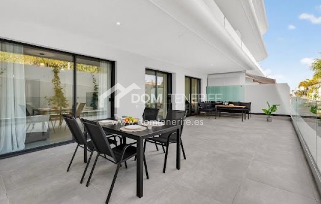 Venta - Apartamento -
Adeje - El Madroñal