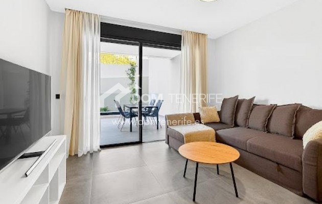Venta - Apartamento -
Adeje - El Madroñal