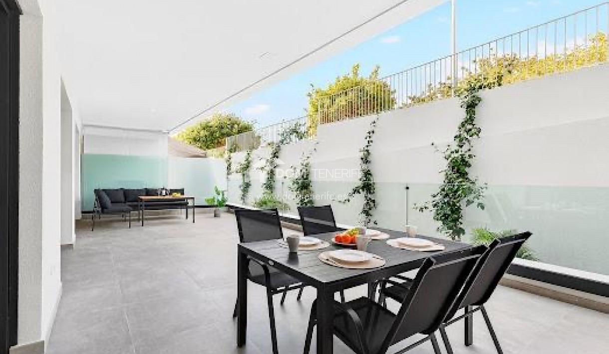 Venta - Apartamento -
Adeje - El Madroñal