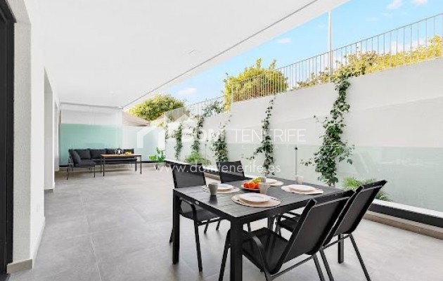 Venta - Apartamento -
Adeje - El Madroñal