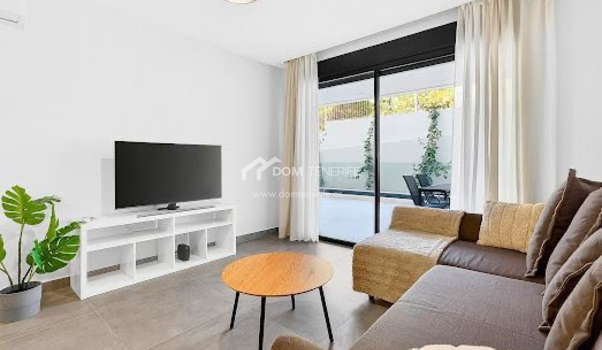 Venta - Apartamento -
Adeje - El Madroñal