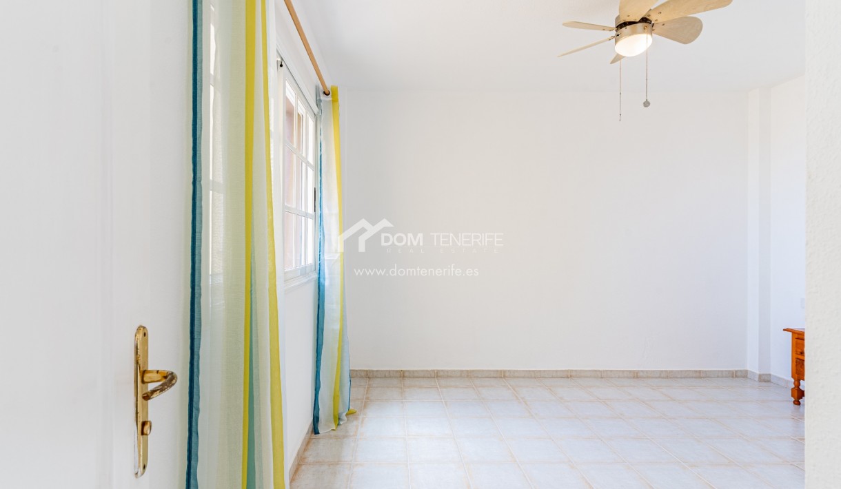 Venta - Apartamento -
Adeje - Torviscas Alto