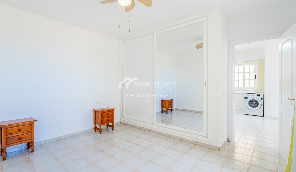 Venta - Apartamento -
Adeje - Torviscas Alto
