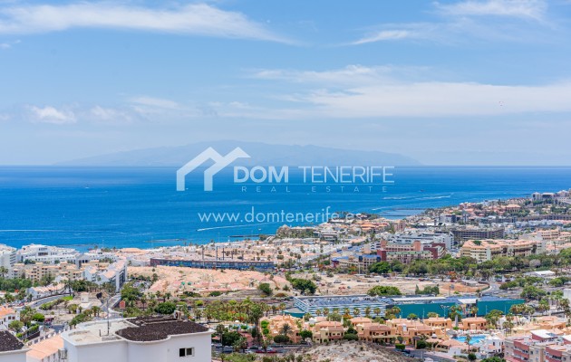 Venta - Apartamento -
Adeje - Torviscas Alto