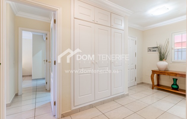 Sale - Apartment -
Adeje - El Duque