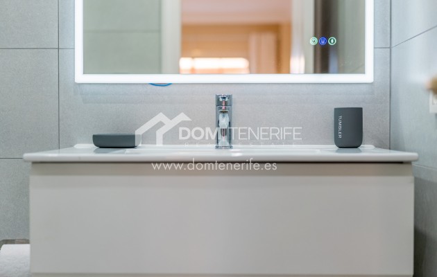Sale - Apartment -
Adeje - El Duque