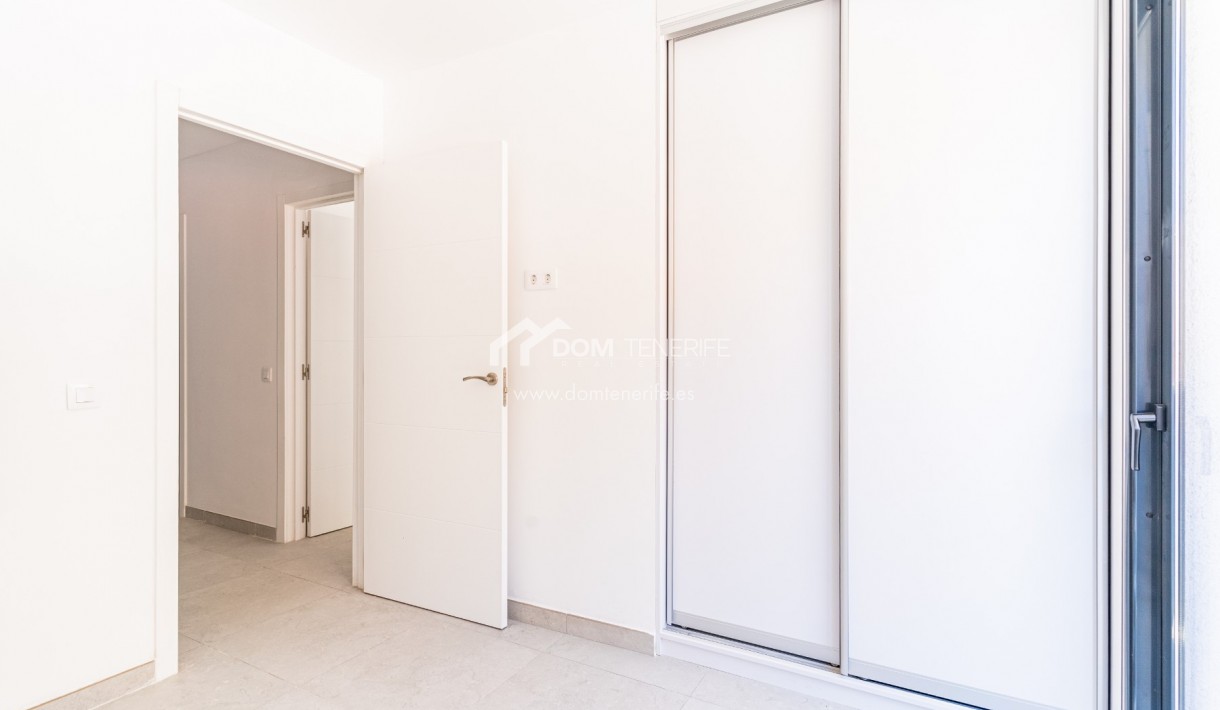 Venta - Apartamento -
Guía de Isora  - Playa San Juan
