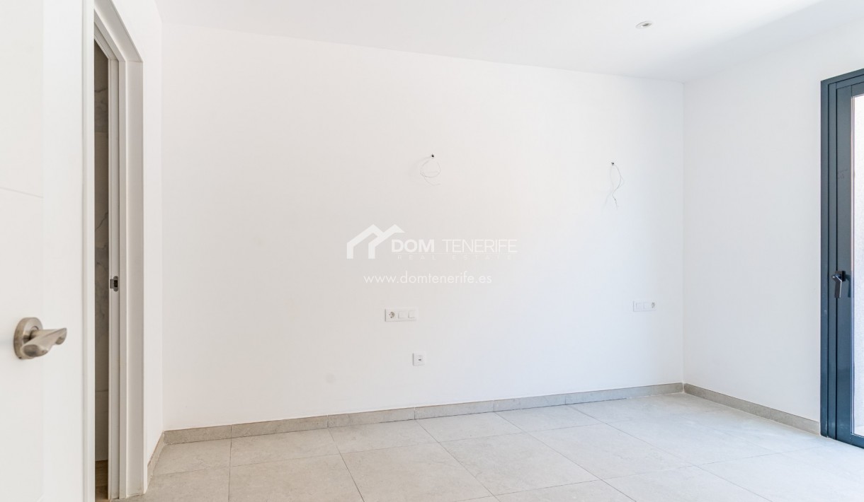 Venta - Apartamento -
Guía de Isora  - Playa San Juan