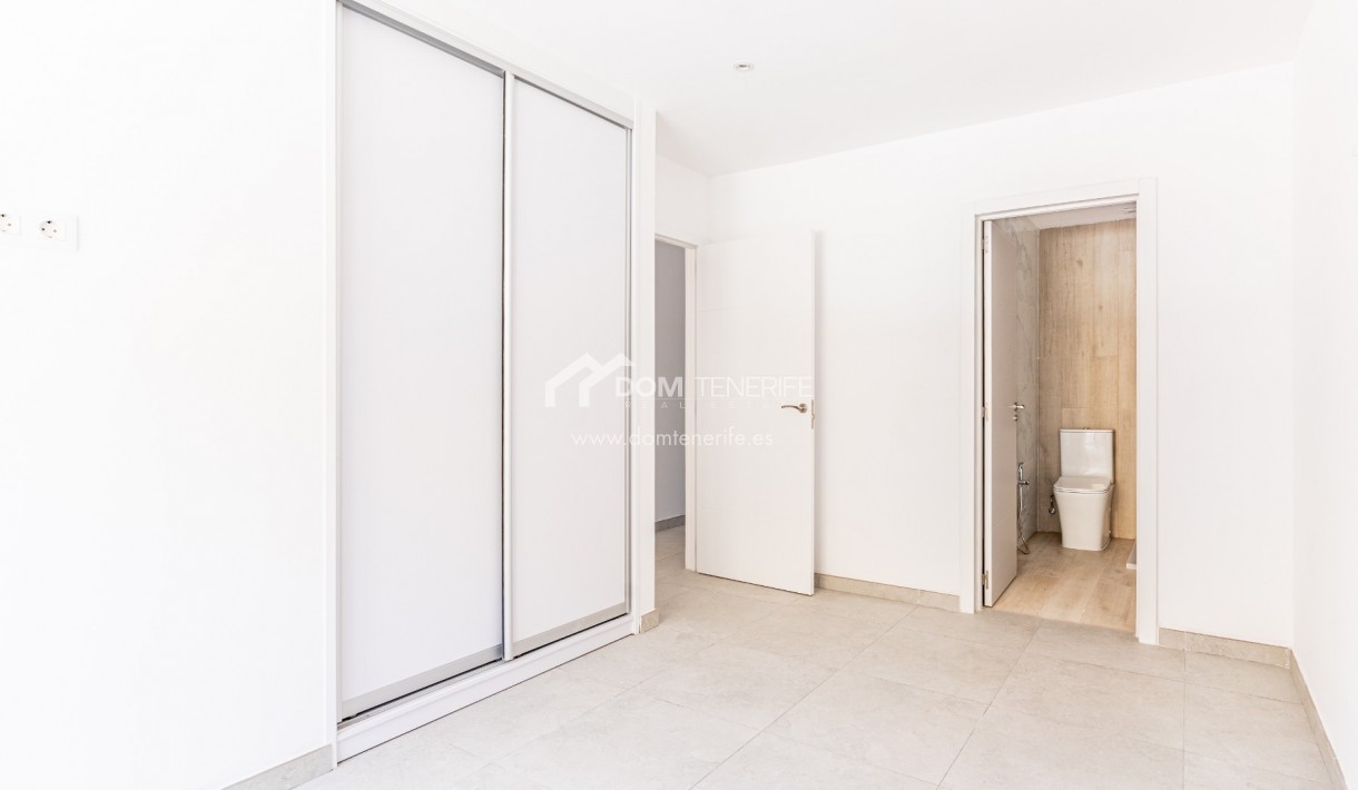 Venta - Apartamento -
Guía de Isora  - Playa San Juan