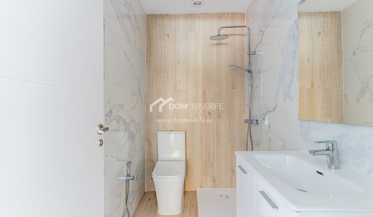 Venta - Apartamento -
Guía de Isora  - Playa San Juan