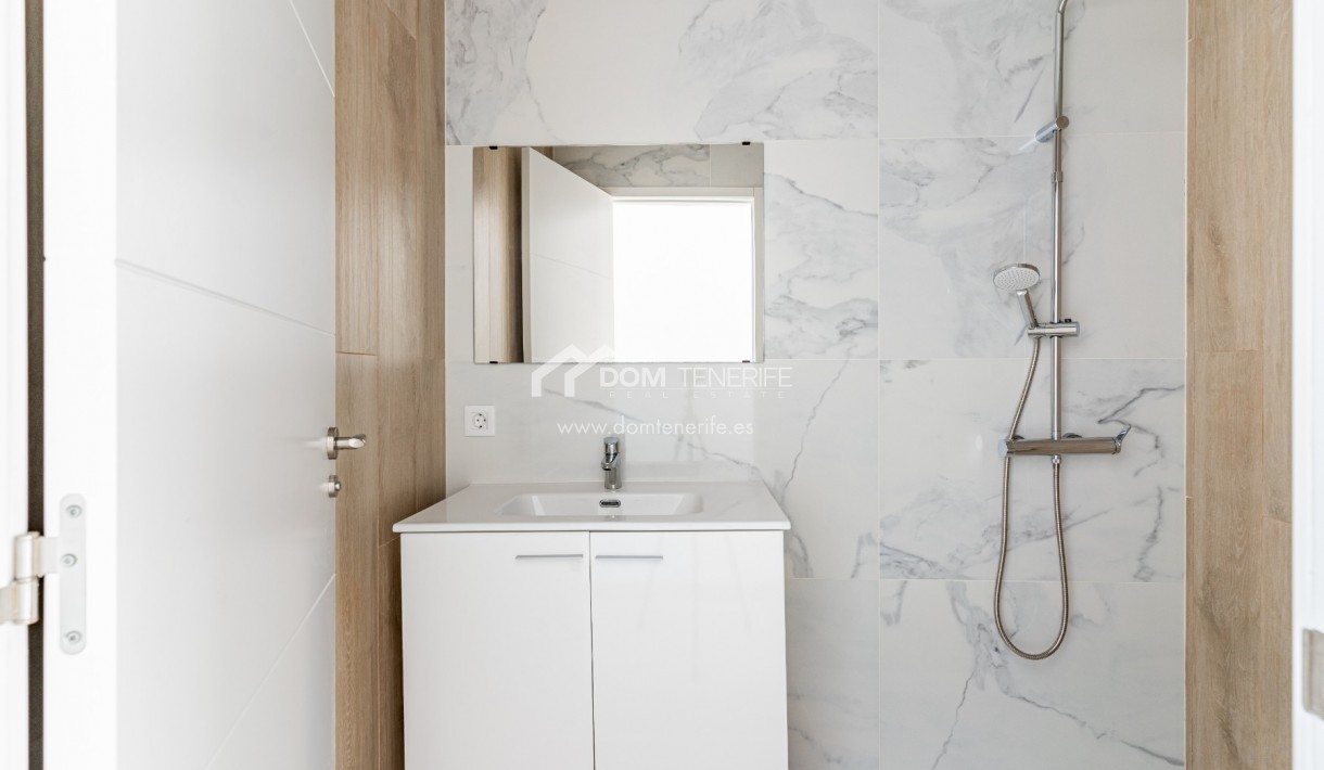 Venta - Apartamento -
Guía de Isora  - Playa San Juan