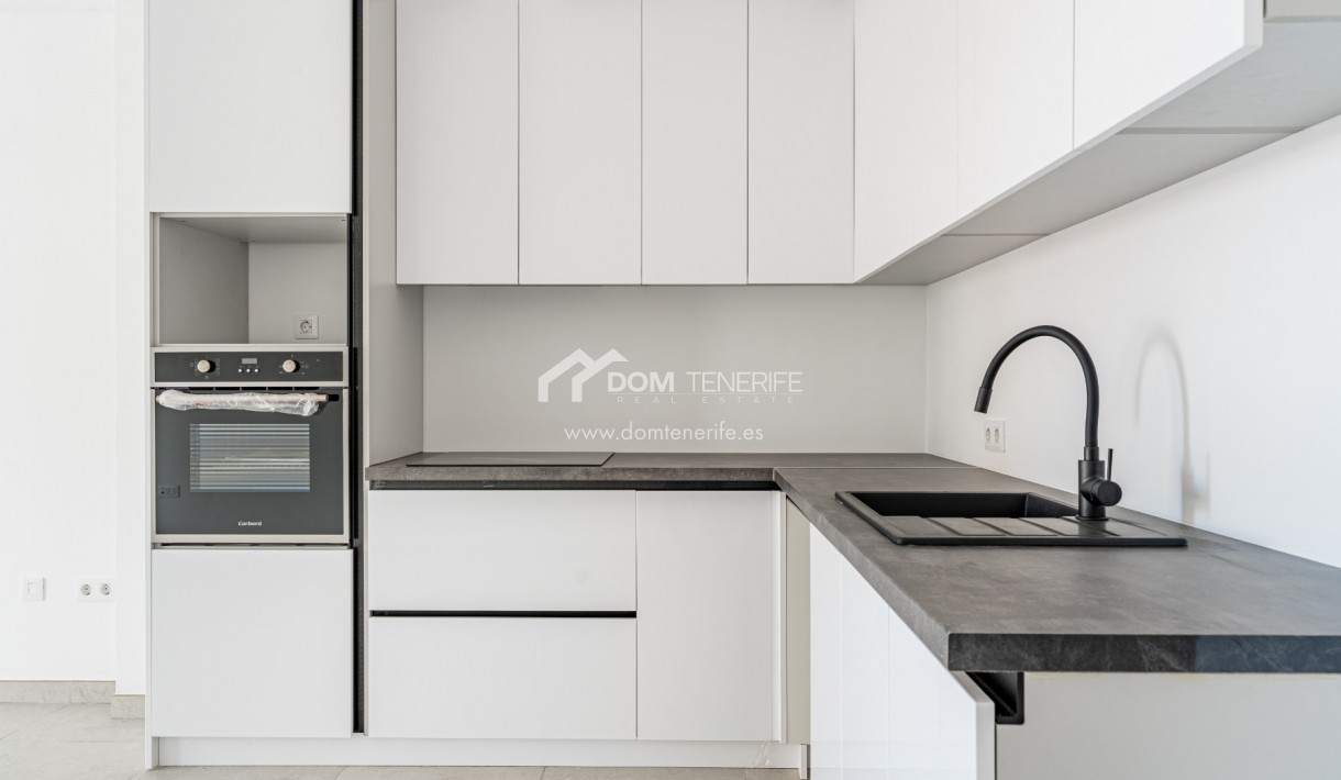 Venta - Apartamento -
Guía de Isora  - Playa San Juan