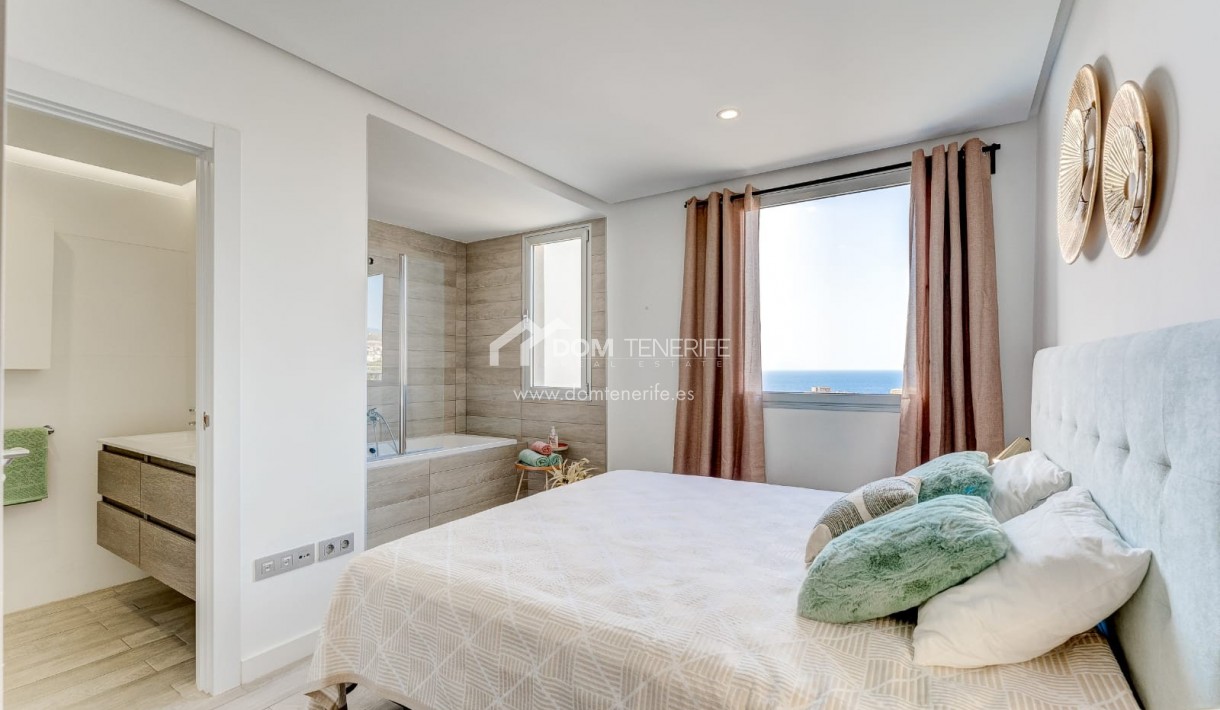 Wiederverkauf - Wohnung -
Adeje - Playa Paraiso
