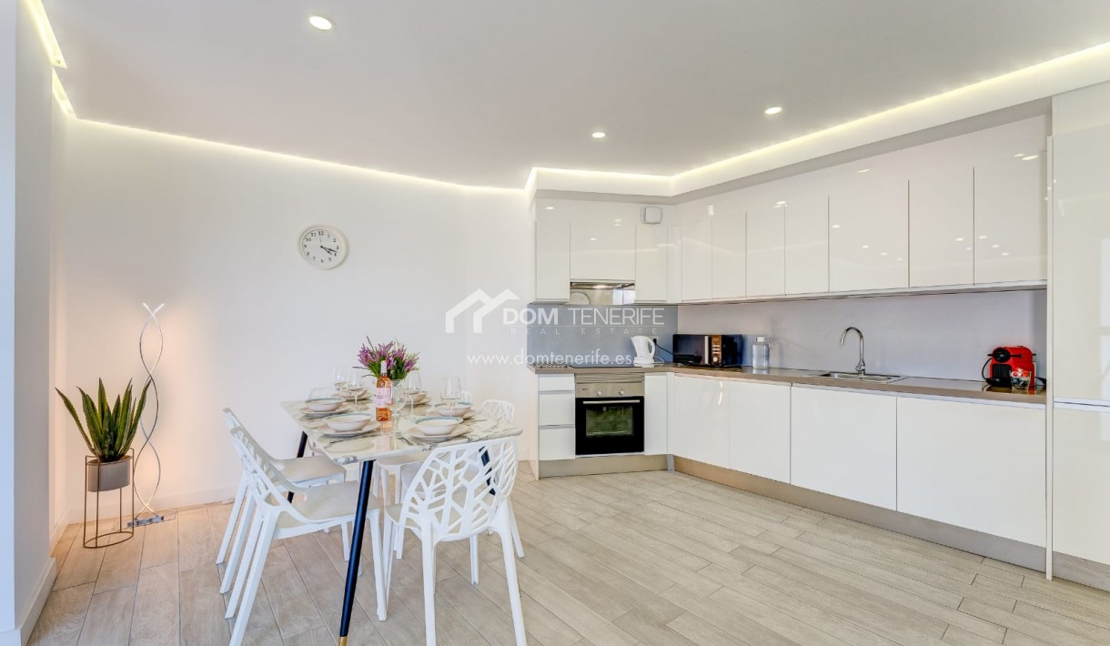 Wiederverkauf - Wohnung -
Adeje - Playa Paraiso