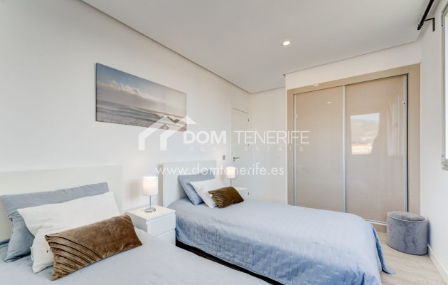 Wiederverkauf - Wohnung -
Adeje - Playa Paraiso
