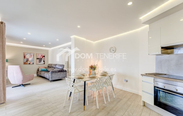 Wiederverkauf - Wohnung -
Adeje - Playa Paraiso