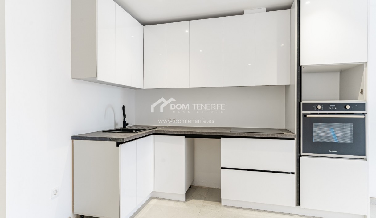 Venta - Apartamento -
Guía de Isora  - Playa San Juan