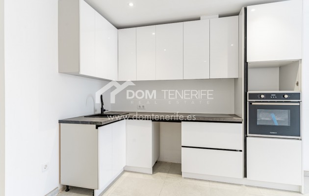 Venta - Apartamento -
Guía de Isora  - Playa San Juan