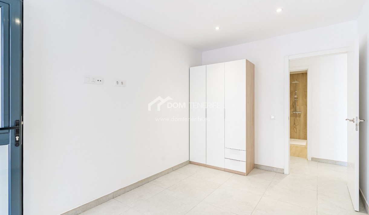 Venta - Apartamento -
Guía de Isora  - Playa San Juan
