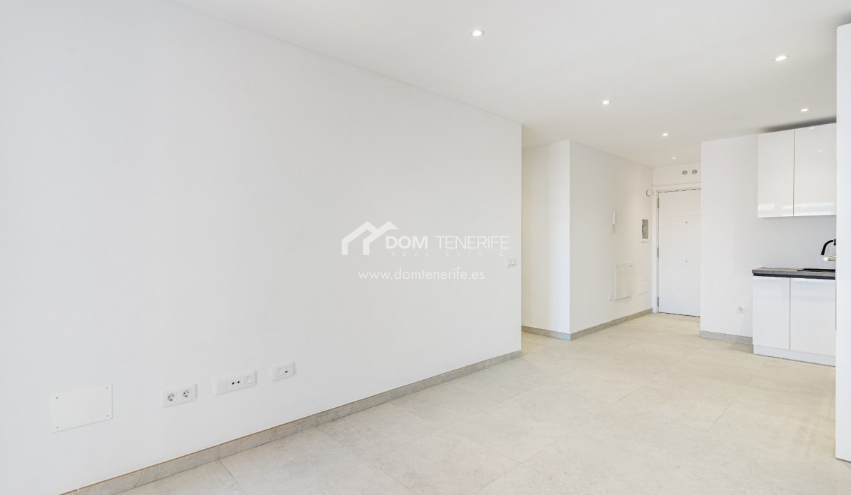 Venta - Apartamento -
Guía de Isora  - Playa San Juan