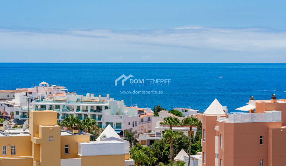 Venta - Atico -
Adeje - La Caleta