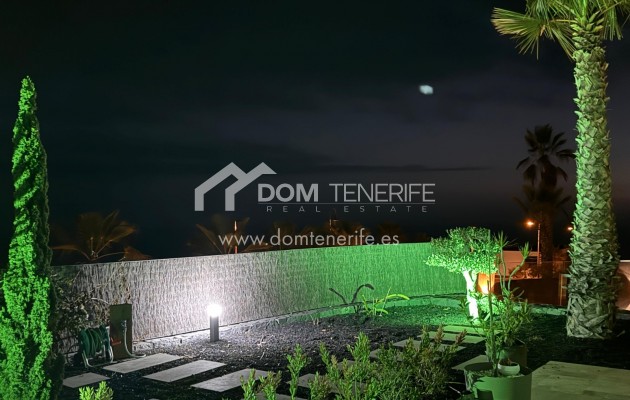 Venta - Chalet independiente -
Guía de Isora  - Abama