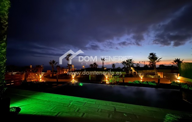 Venta - Chalet independiente -
Guía de Isora  - Abama
