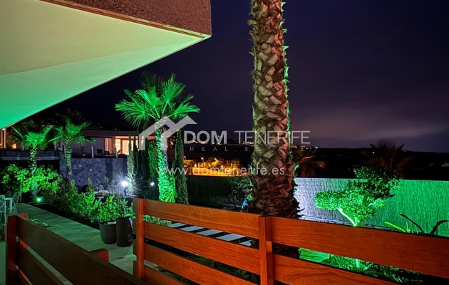 Venta - Chalet independiente -
Guía de Isora  - Abama