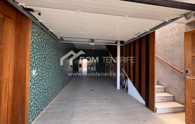 Venta - Chalet independiente -
Guía de Isora  - Abama