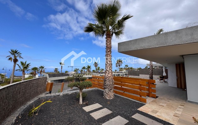 Venta - Chalet independiente -
Guía de Isora  - Abama