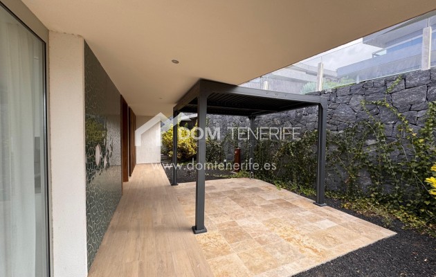 Venta - Chalet independiente -
Guía de Isora  - Abama