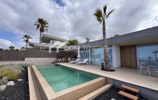 Venta - Chalet independiente -
Guía de Isora  - Abama