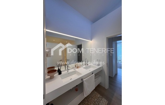 Venta - Chalet independiente -
Guía de Isora  - Abama