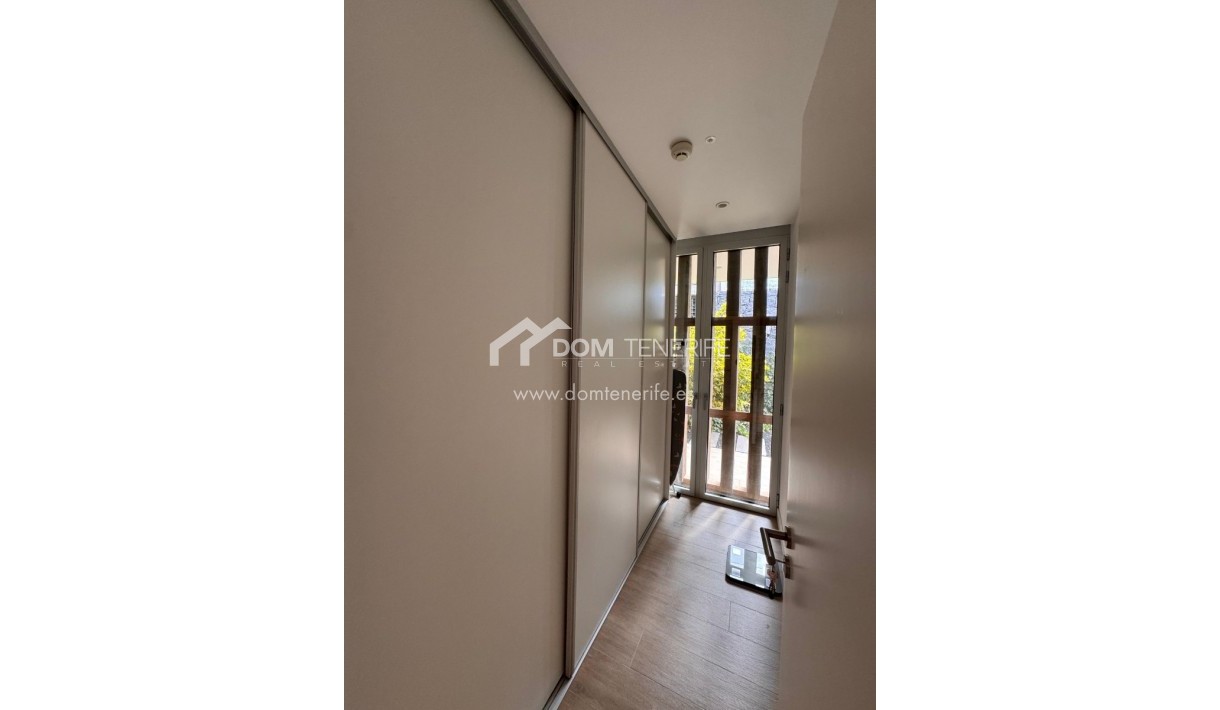 Venta - Chalet independiente -
Guía de Isora  - Abama