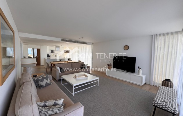 Venta - Chalet independiente -
Guía de Isora  - Abama