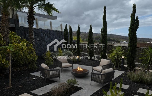 Venta - Chalet independiente -
Guía de Isora  - Abama
