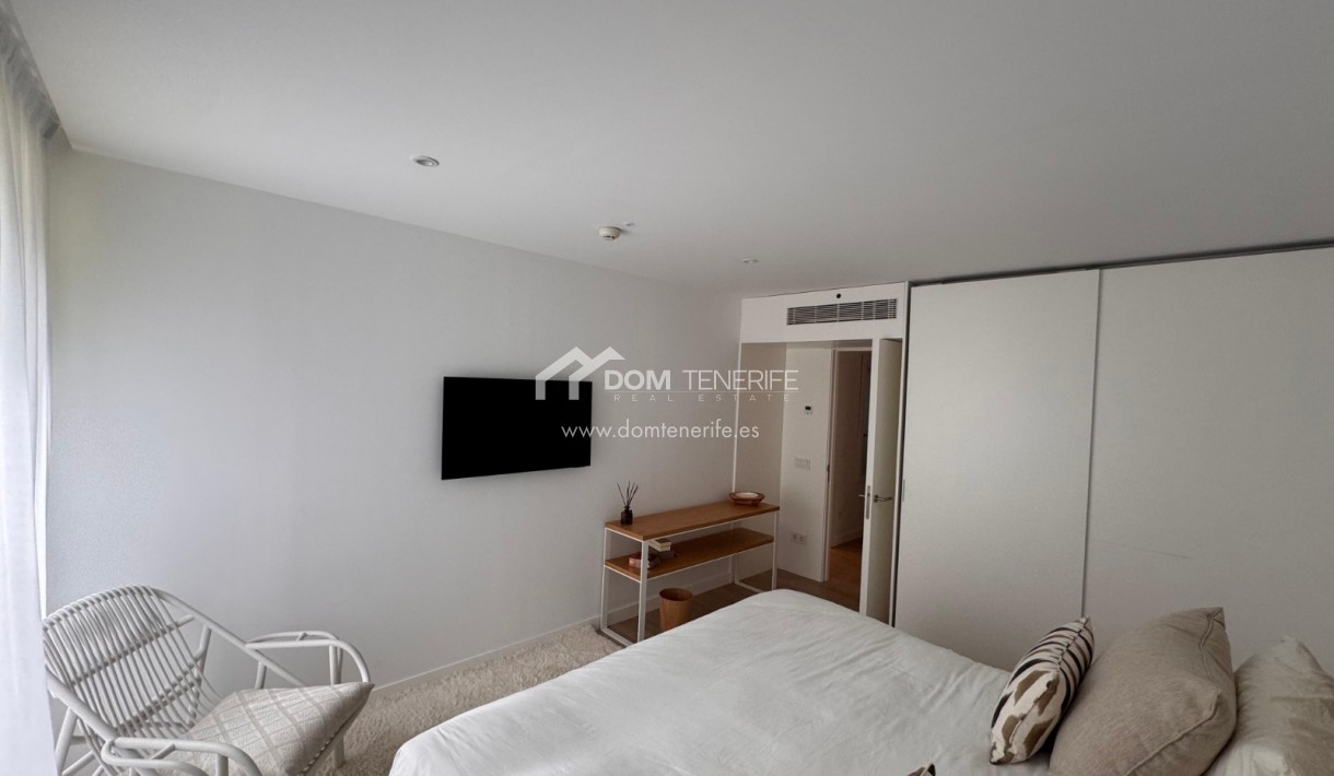 Venta - Chalet independiente -
Guía de Isora  - Abama
