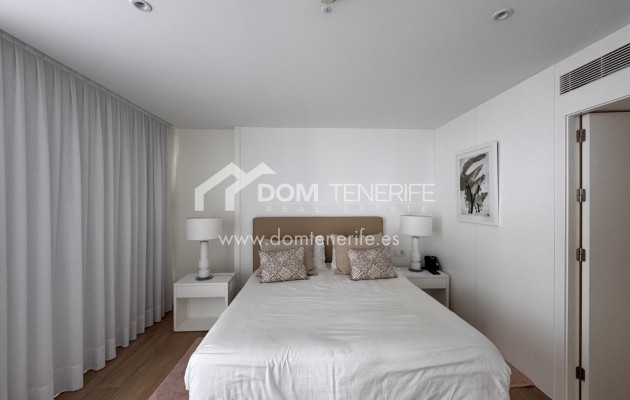 Venta - Chalet independiente -
Guía de Isora  - Abama