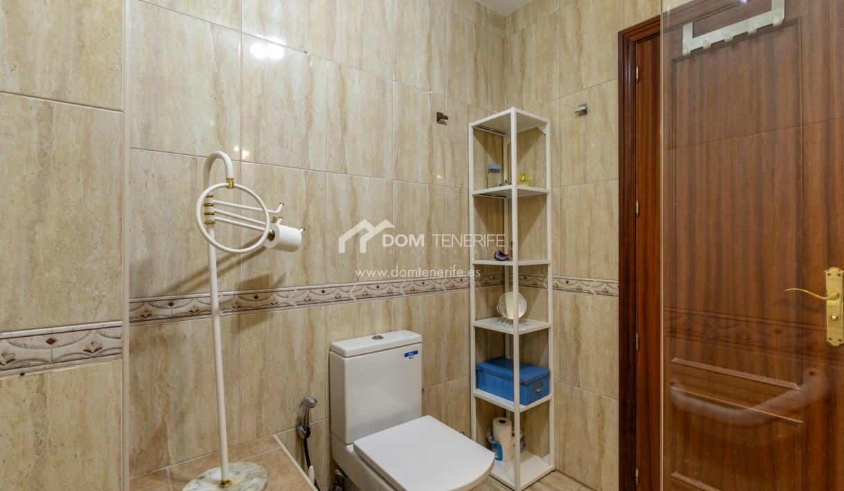 Wiederverkauf - Wohnung -
Arona - Palm Mar